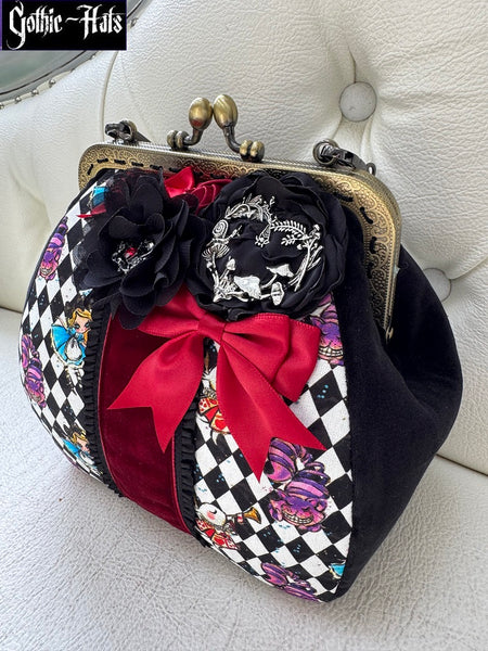 Wonderland Red Bag S