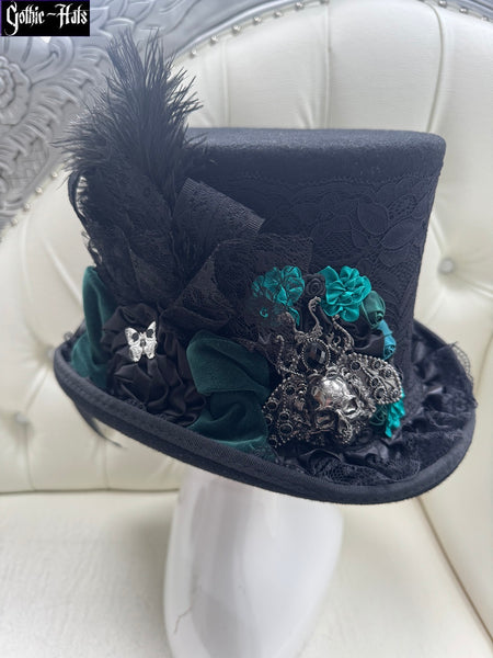 Green Velvet Top Hat 60cm