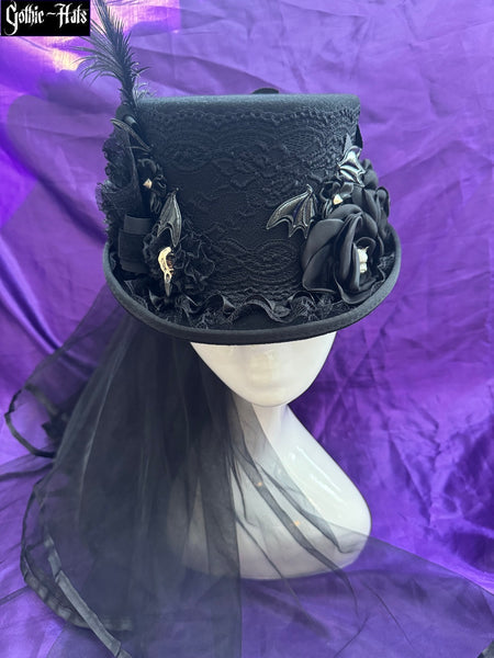 Ebony Top Hat 56cm