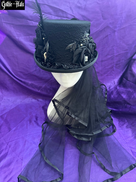 Ebony Top Hat 56cm
