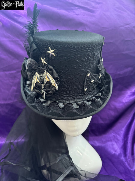 Nightwing Top Hat 55cm