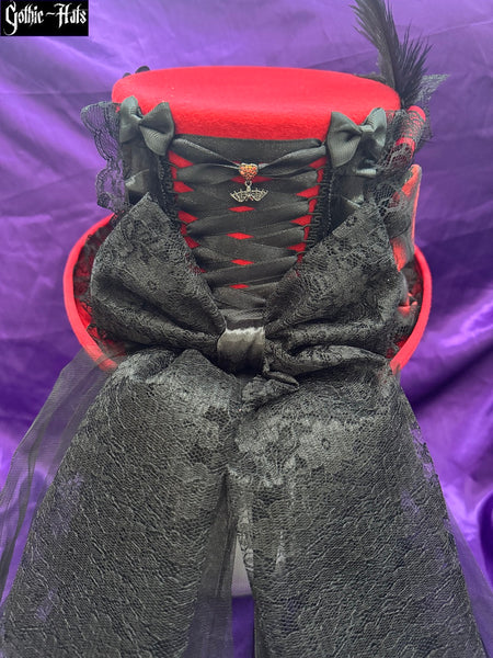 Arachne Top Hat 56cm