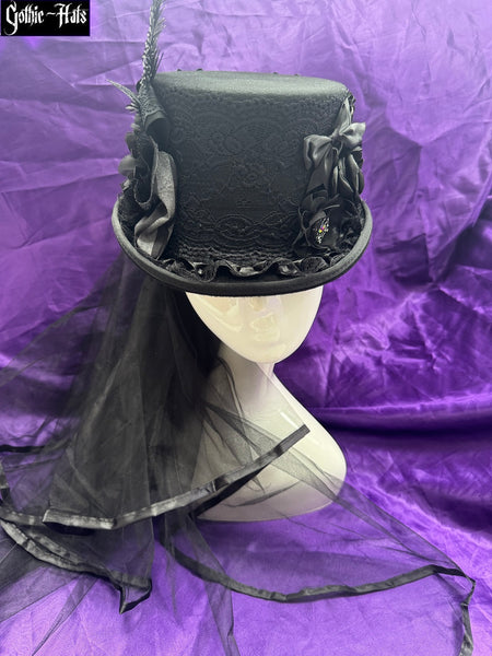 Wednesday Top Hat 56cm