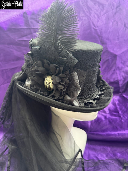 Wednesday Top Hat 56cm