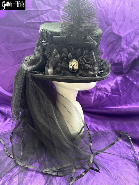 Wednesday Top Hat 56cm