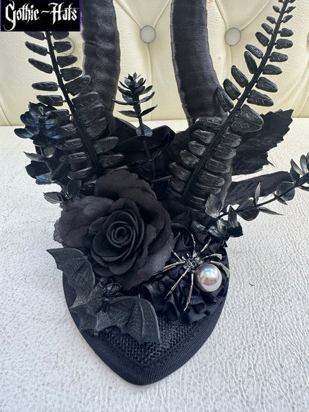 Spider n Bat Fascinator blk