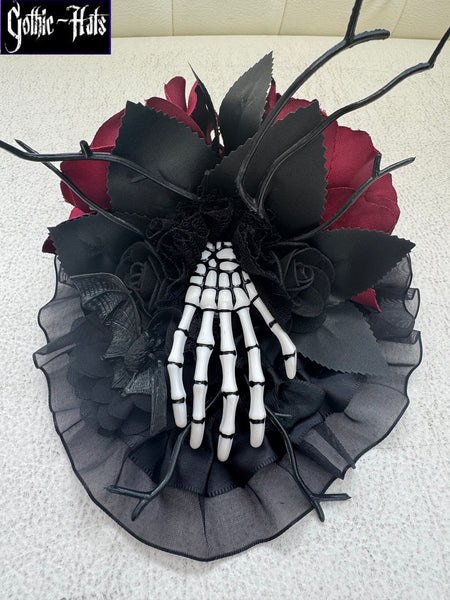 Skeleton Hand Fascinator