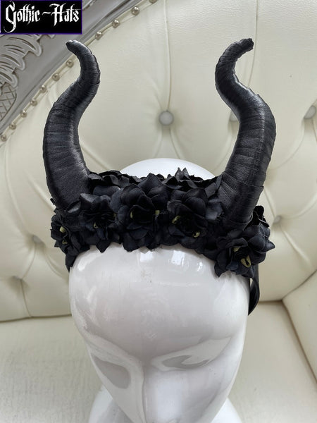 Headdress Horns Black