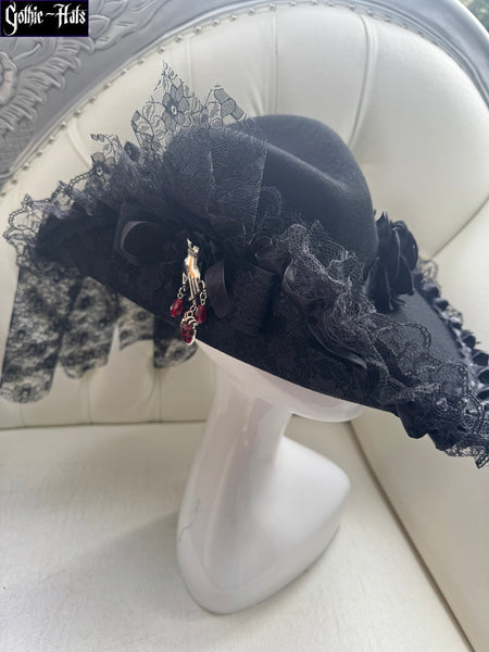 Selena Hat - Red