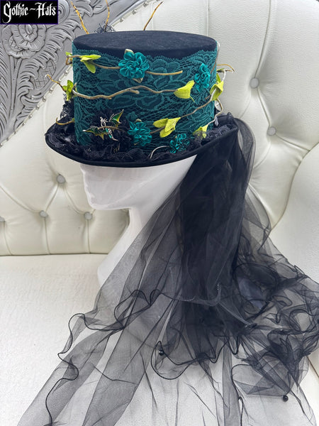 Velour Green Lace Hat
