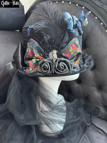 Velour Hat - Sphynx Cat