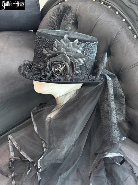 Velour Hat - Beetle