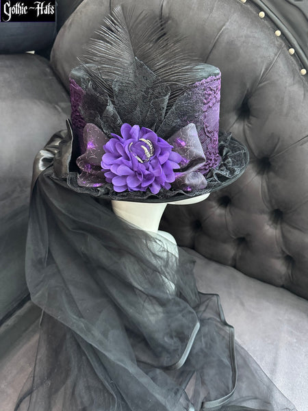 Velour Hat - Raven