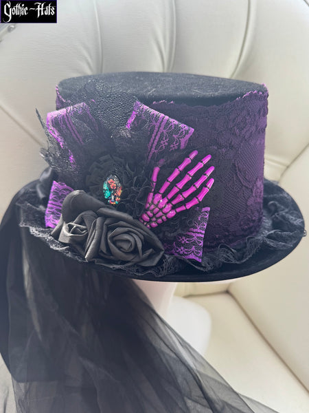 Velour Skeleton Hands Hat Prp