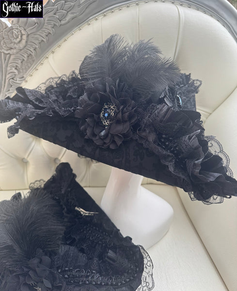 Tricorn Hat Cameo