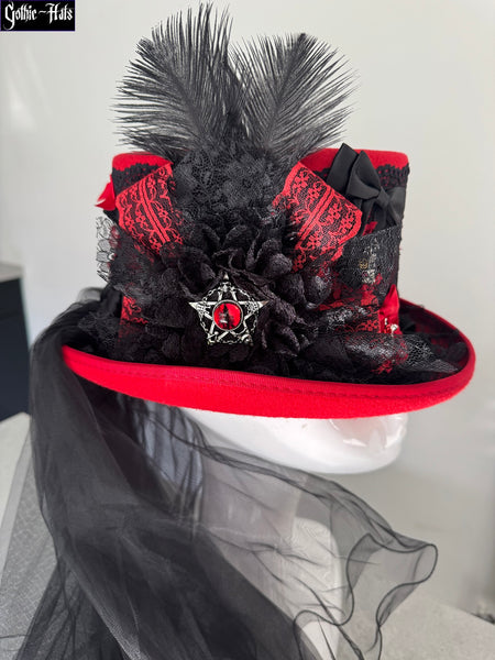 Scarlet Eye Top Hat 56cm