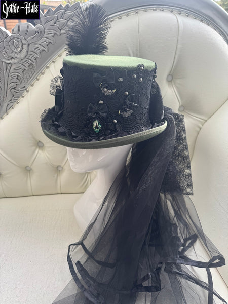 Bats Green Top Hat 56cm