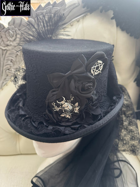 Bat n Beetle Top Hat 56cm