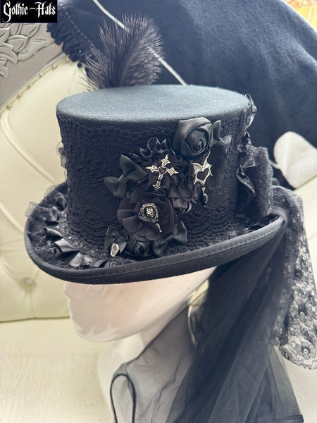 Bat Top Hat 54cm