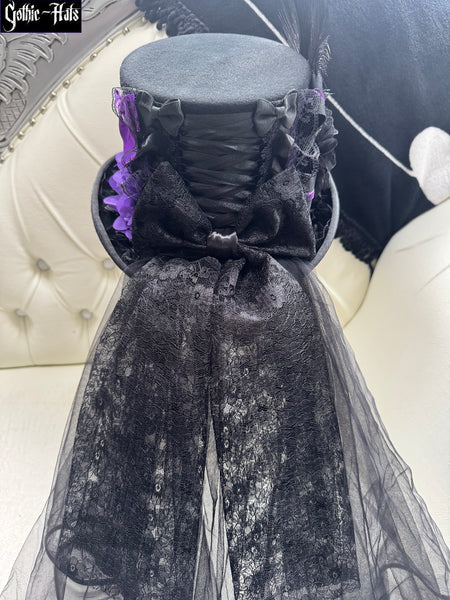 Bat Prp Lace Top Hat 54cm