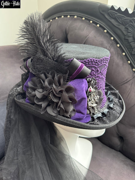 Tyrian Top Hat 55cm