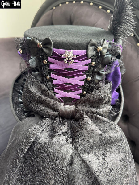 Tyrian Top Hat 55cm