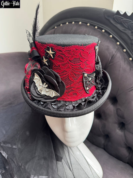 Crimson Top Hat 54cm