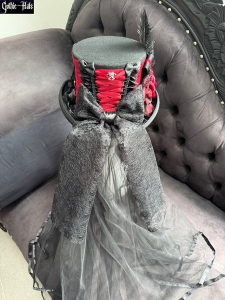 Crimson Top Hat 54cm