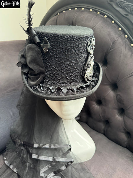 Leila Top Hat 55cm