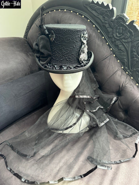 Leila Top Hat 55cm