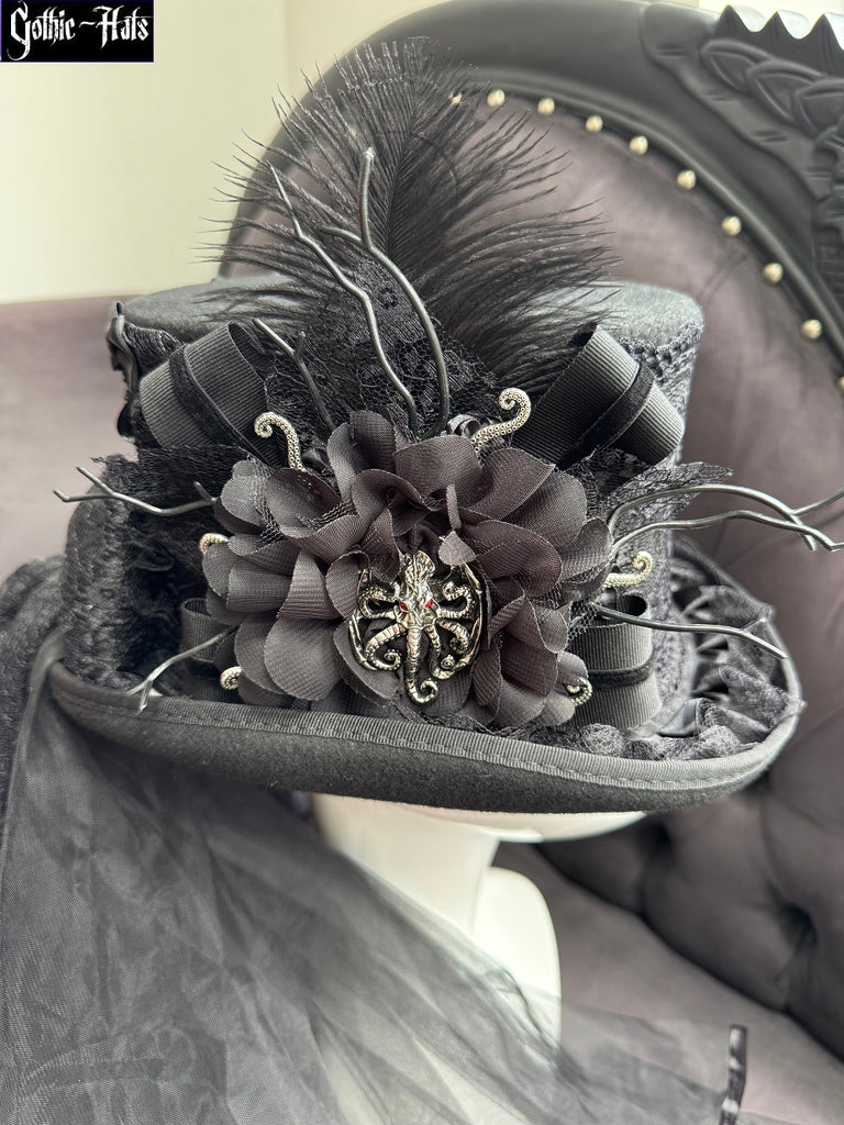 Cthulhu Top Hat 56cm