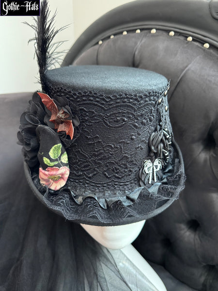 Ebony Top Hat 56cm