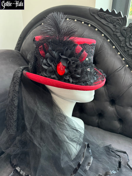 Scarlet Top Hat 56cm