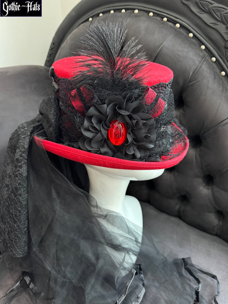 Scarlet Top Hat 56cm
