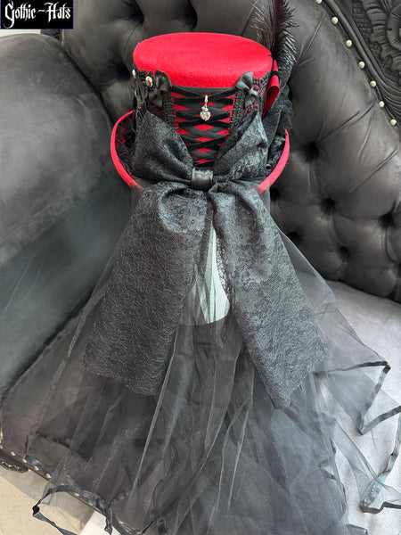 Scarlet Top Hat 56cm