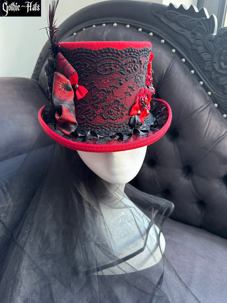 Arachne Top Hat 56cm