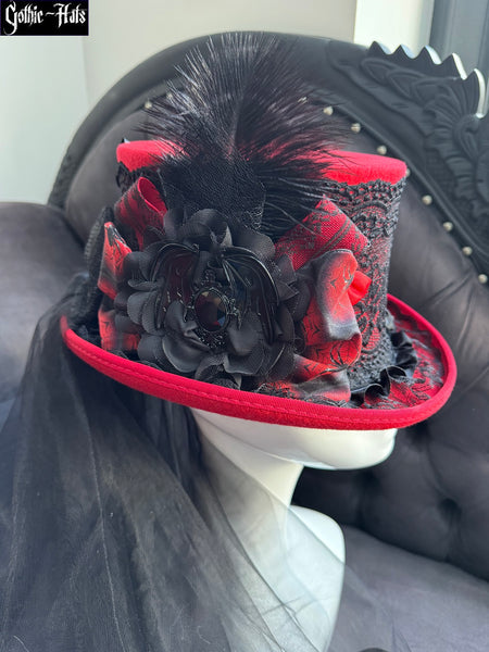 Arachne Top Hat 56cm