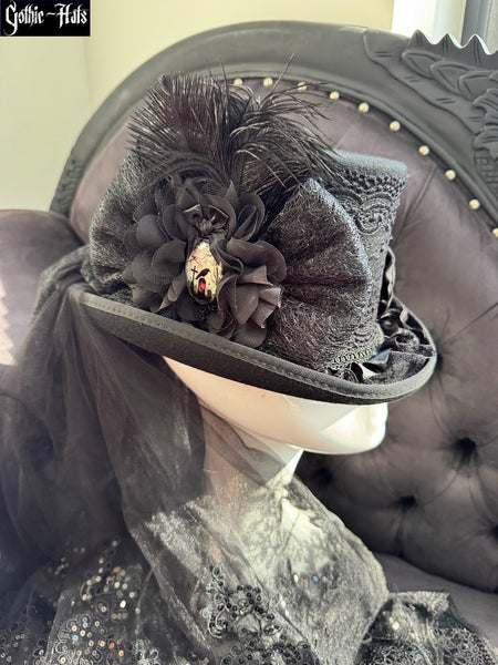 Regina Top Hat 56cm