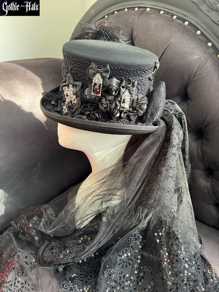 Regina Top Hat 56cm