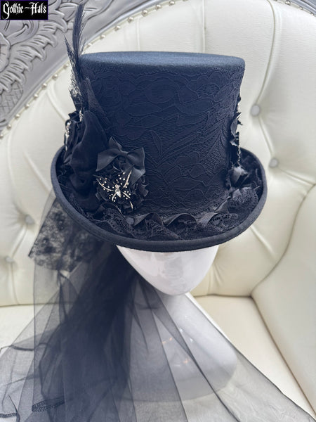 Butterfly Top Hat 56cm