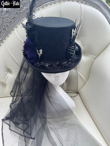 Skeleton Hand Top Hat 55cm