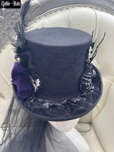 Skeleton Hand Top Hat 55cm