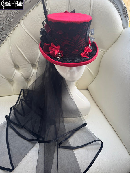 Scarlett Apple Top Hat 56cm