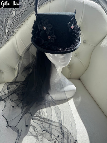 Skeleton Cameo Top Hat 56cm