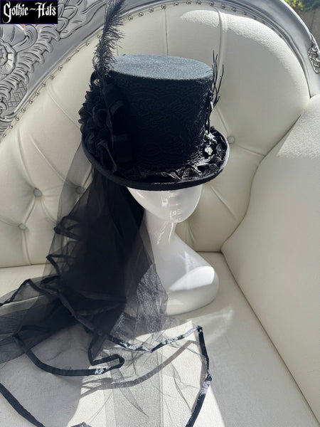 Owl n Bats Top Hat 56cm