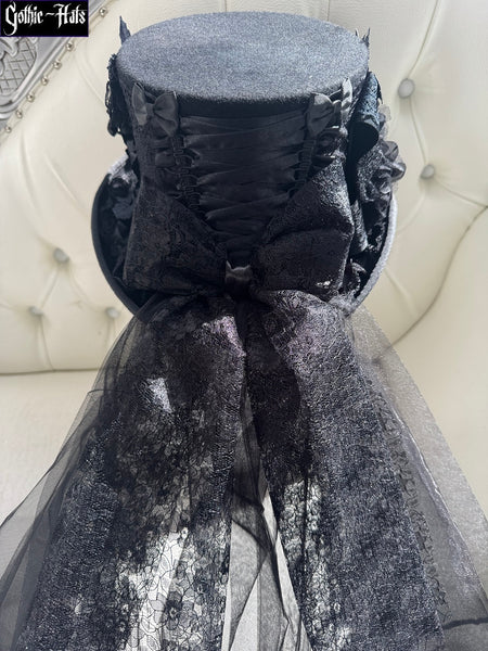 Bats Top Hat 56cm
