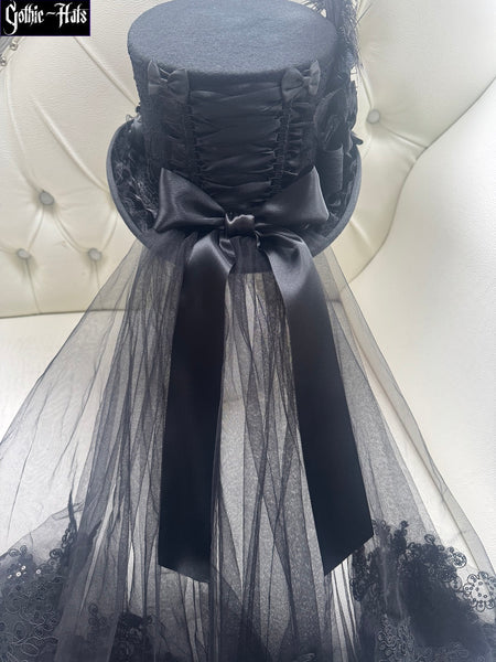 Regina Top Hat 58cm