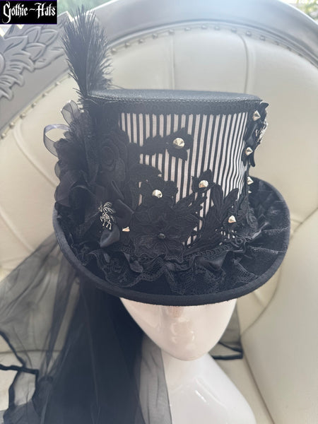 Stripe Top Hat 55cm