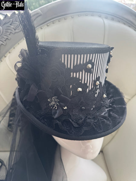 Stripe Top Hat 55cm