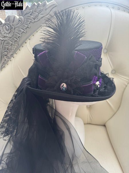 Purple Lace Top Hat 58cm